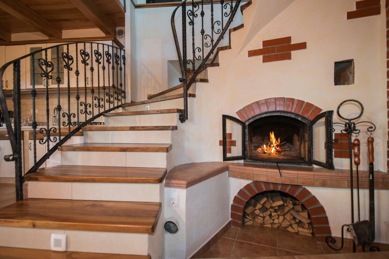 Vineyard Cottage Vina In Medu Trebelno Экстерьер фото